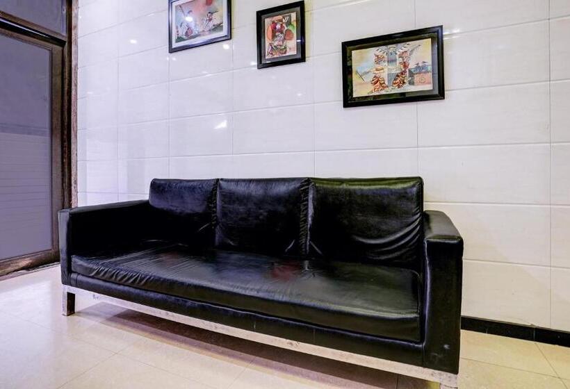 Hotel Collection O Guru Heritage Kalamboli