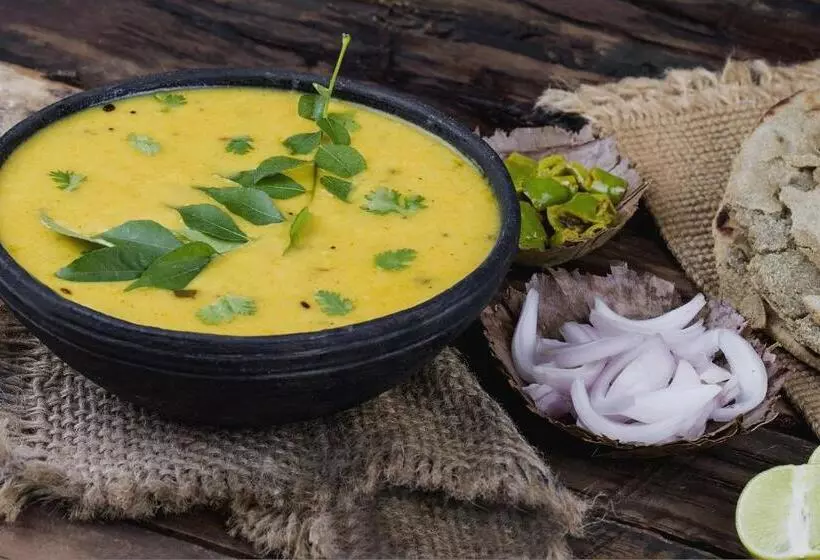 ホテル Collection O Guru Heritage Kalamboli