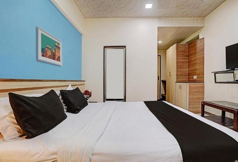 Hotel Collection O Guru Heritage Kalamboli