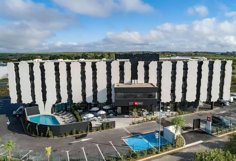 ホテル Ibis Lunel Petite Camargue