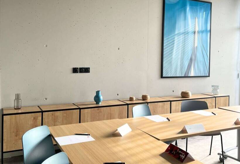 בית מלון כפרי Ibis Lunel Petite Camargue