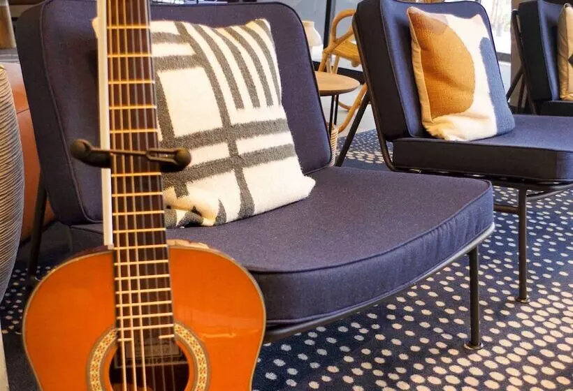 ホテル Ibis Lunel Petite Camargue