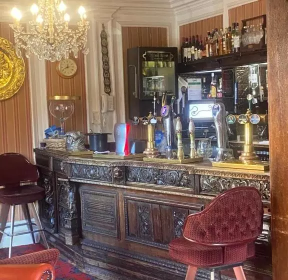 Hotelli Parlors Hall