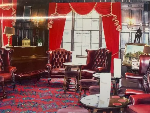 Hotelli Parlors Hall