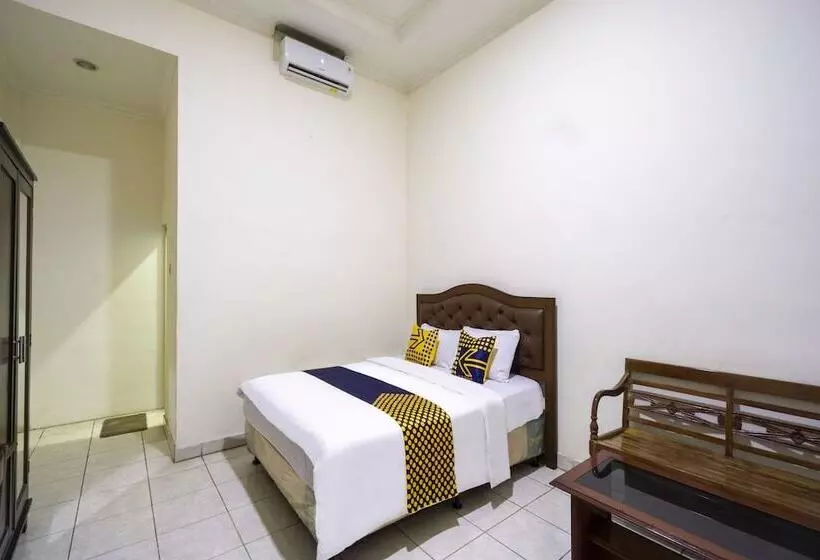 Hotel Spot On 3978 Danau Indah
