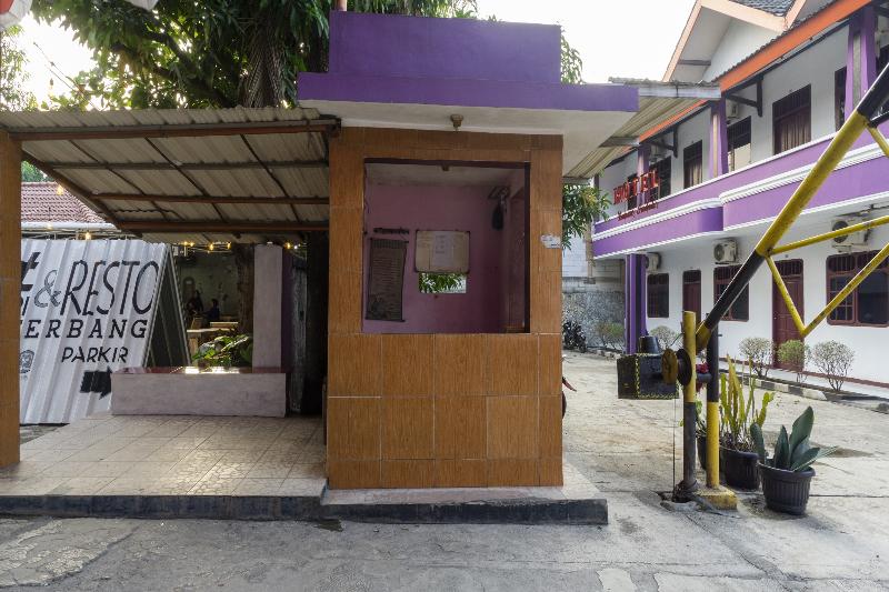 Hotel Spot On 3978  Danau Indah