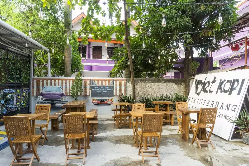 Hotel Spot On 3978 Danau Indah