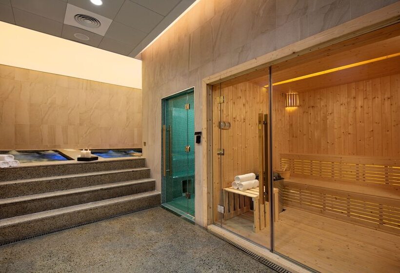 هتل The Five Residences Hanoi