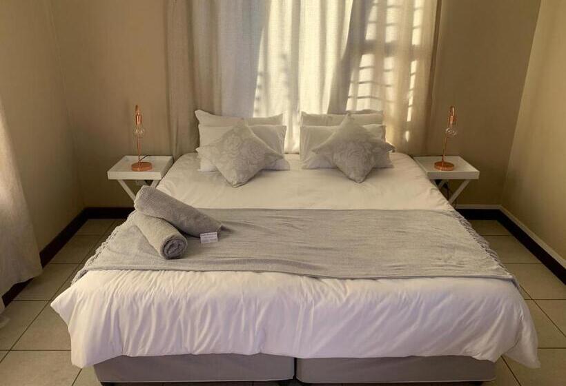 Pension Bread & Barrel Eureka Kimberley