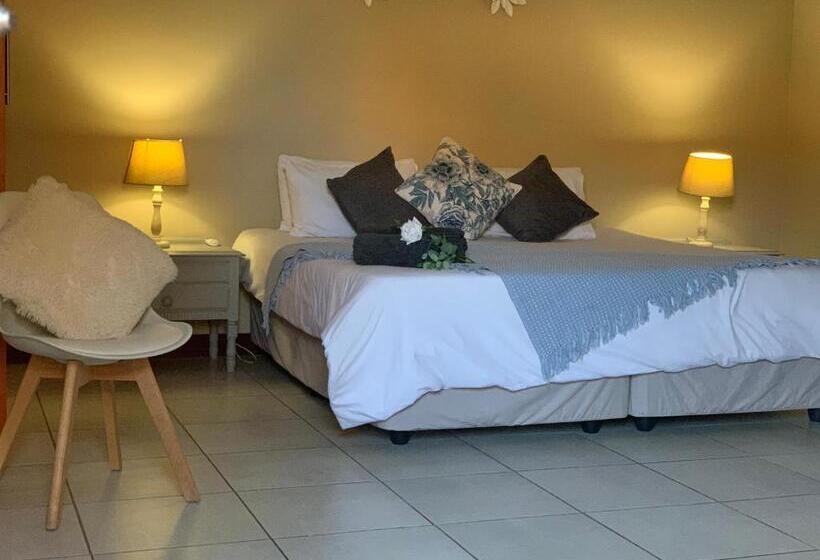 Pension Bread & Barrel Eureka Kimberley