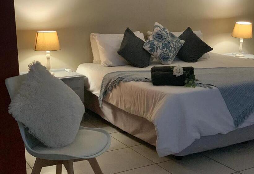 Pension Bread & Barrel Eureka Kimberley