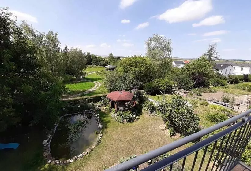 Retkeilymaja Gästehaus Edelmann