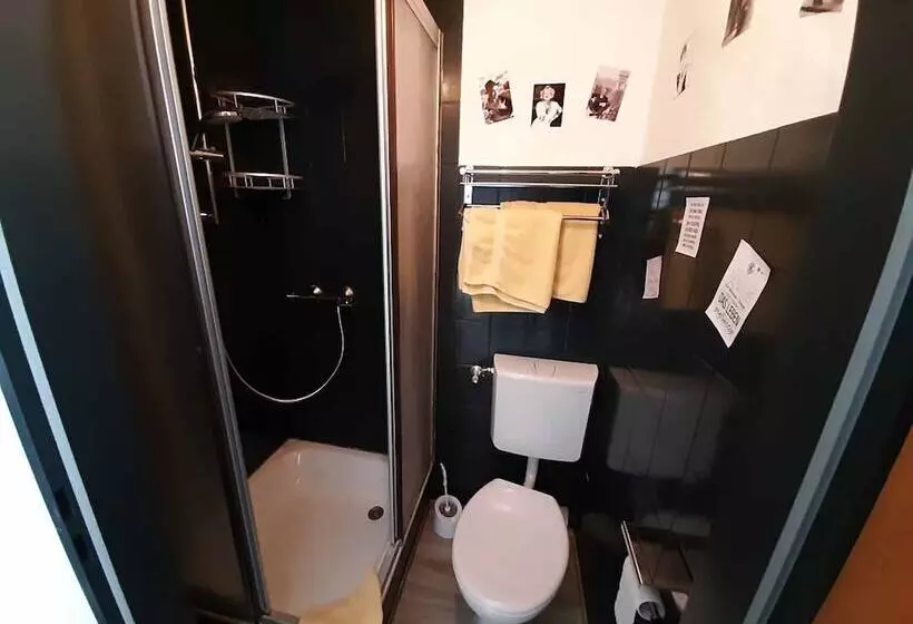 Retkeilymaja Gästehaus Edelmann