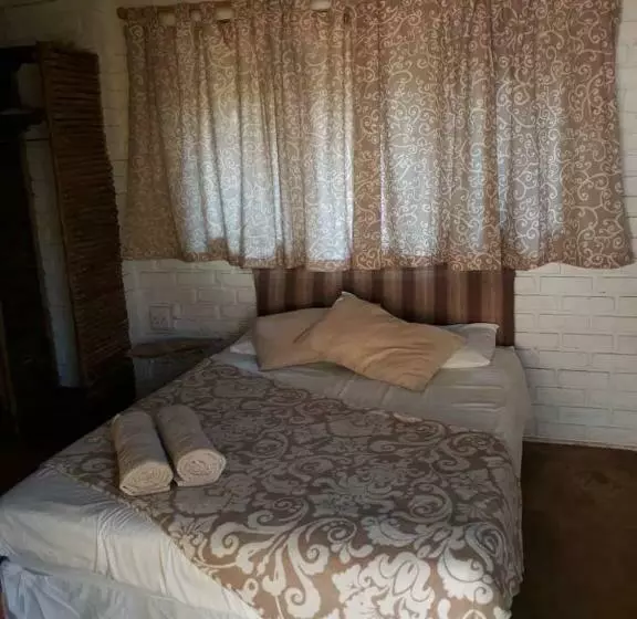 Bed and Breakfast Greenhill Chalets Grootfontein