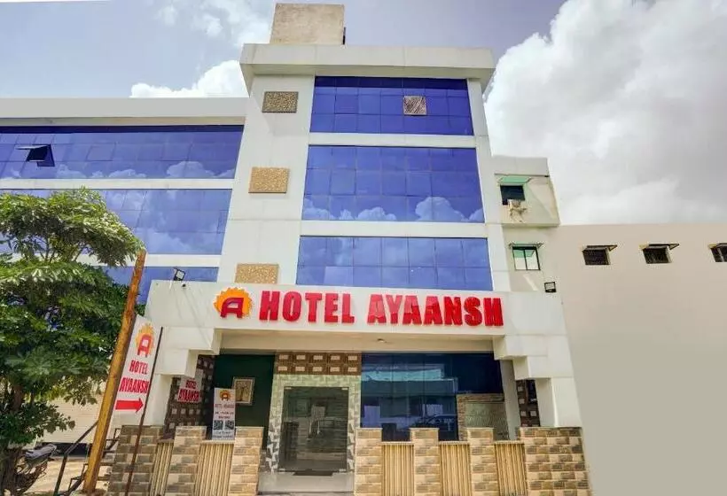 ホテル O Ayaansh