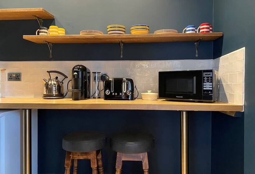 호텔 The Seven Stars