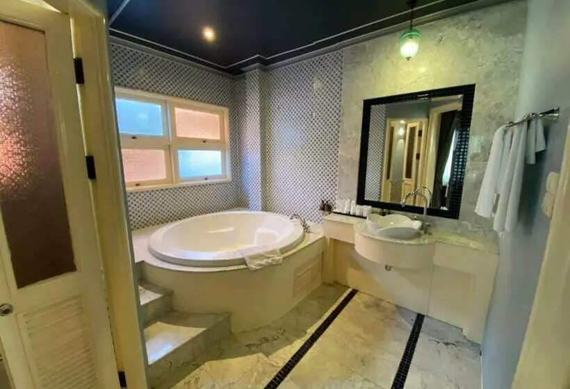 La Seine City Resort Chiang Mai