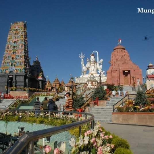 Very Homely Hotel For Tourists