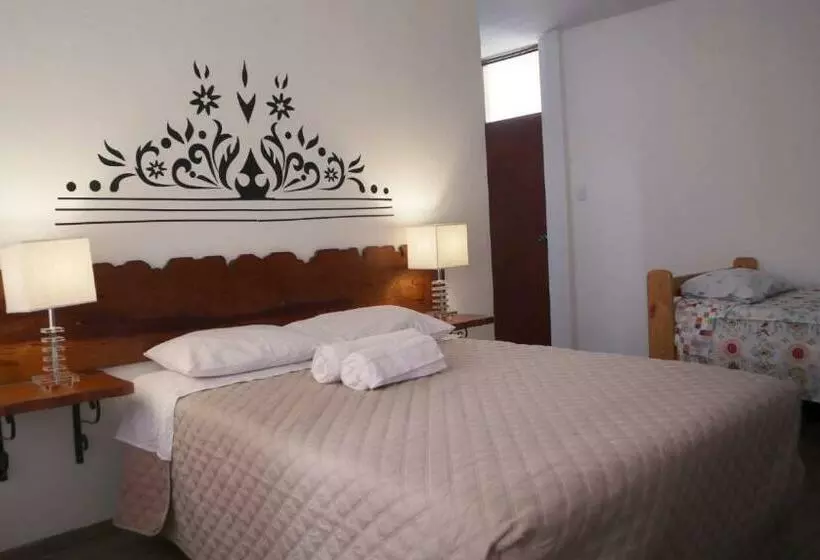 ベッドアンドブレックファースト Lunawasi Hospedaje