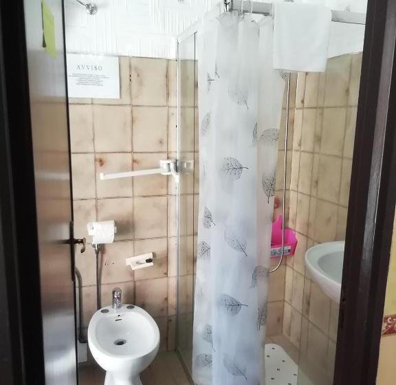 Отель La Carina