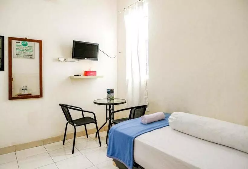 Hotelli Pondok Malabar Mitra Reddoorz