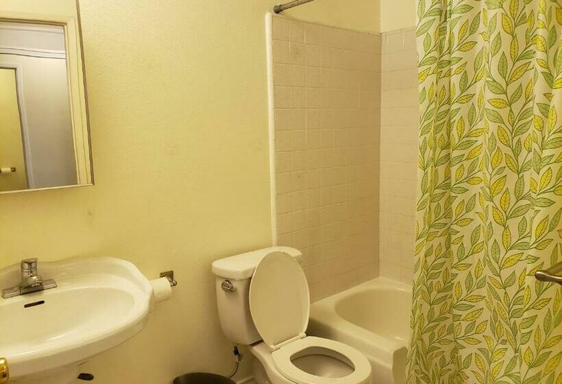 בית מלון כפרי Olympic Suites B08