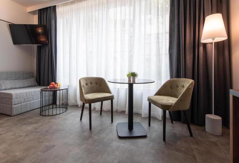 Metropol Apartments & Suites