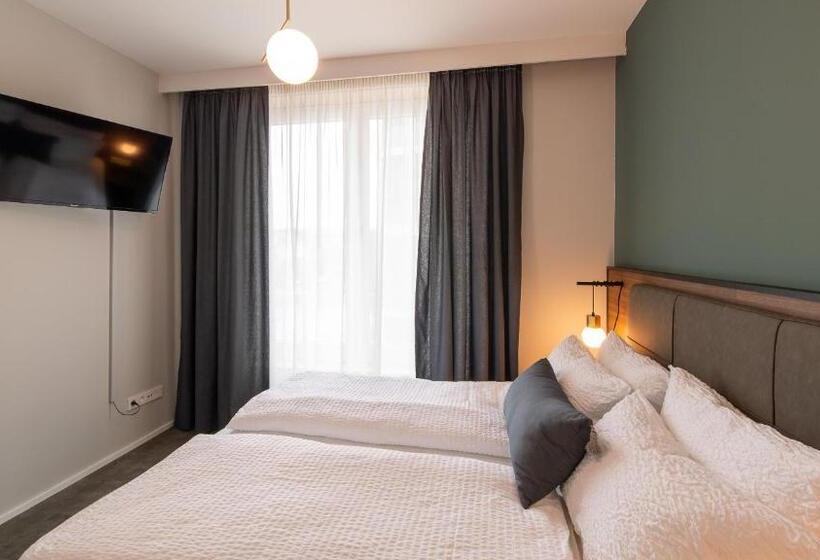 Metropol Apartments & Suites