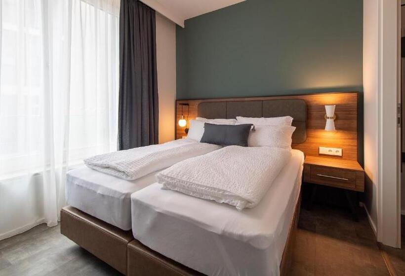 Metropol Apartments & Suites