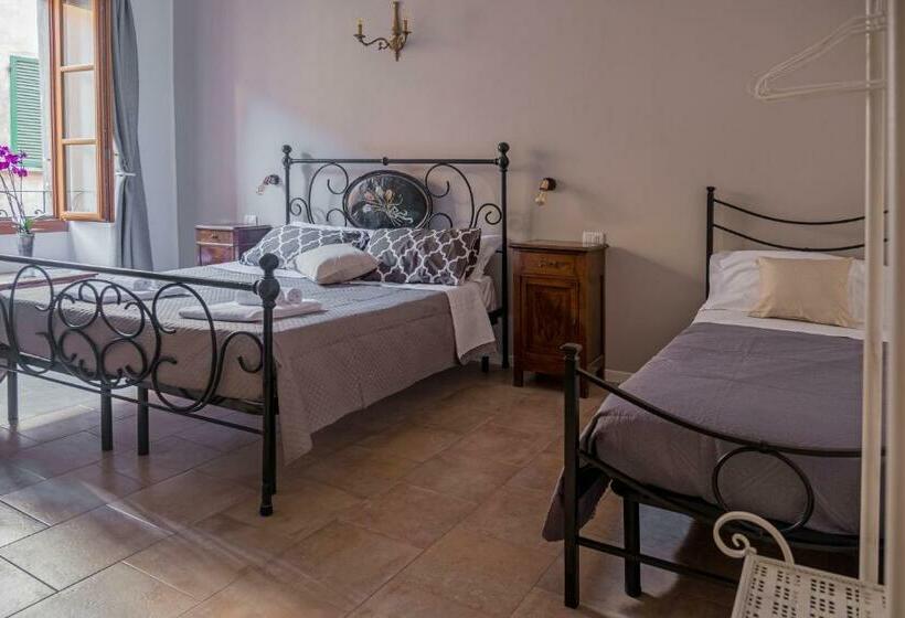 펜션 Città Di Castello Rooms