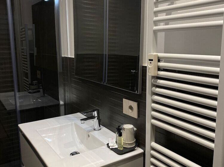 Pensionat Teseo Rooms & Relax