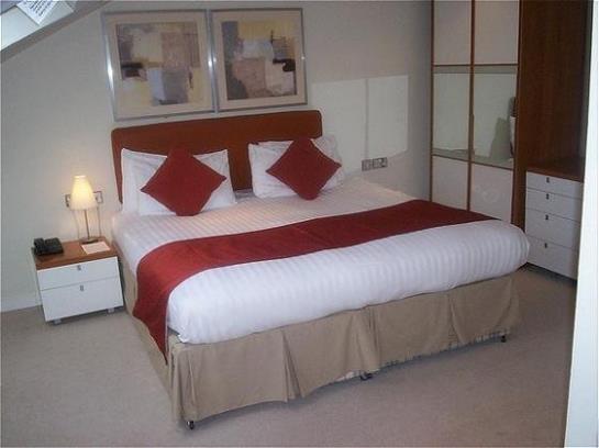 Atrium by Bridgestreet Apartments