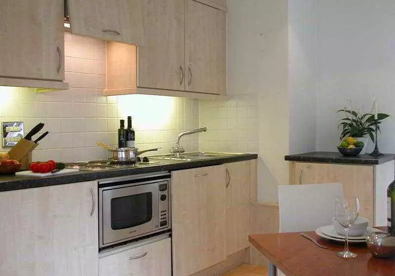 Atrium by Bridgestreet Apartments