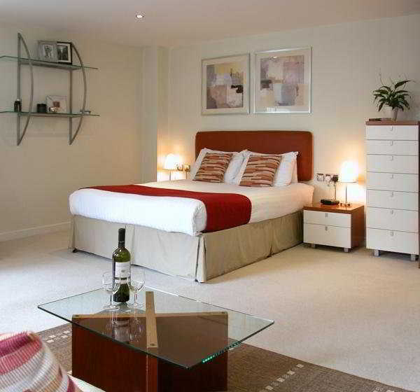 Atrium by Bridgestreet Apartments