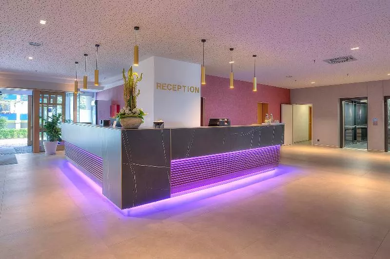 Achat Hotel Frankfurt Maintal