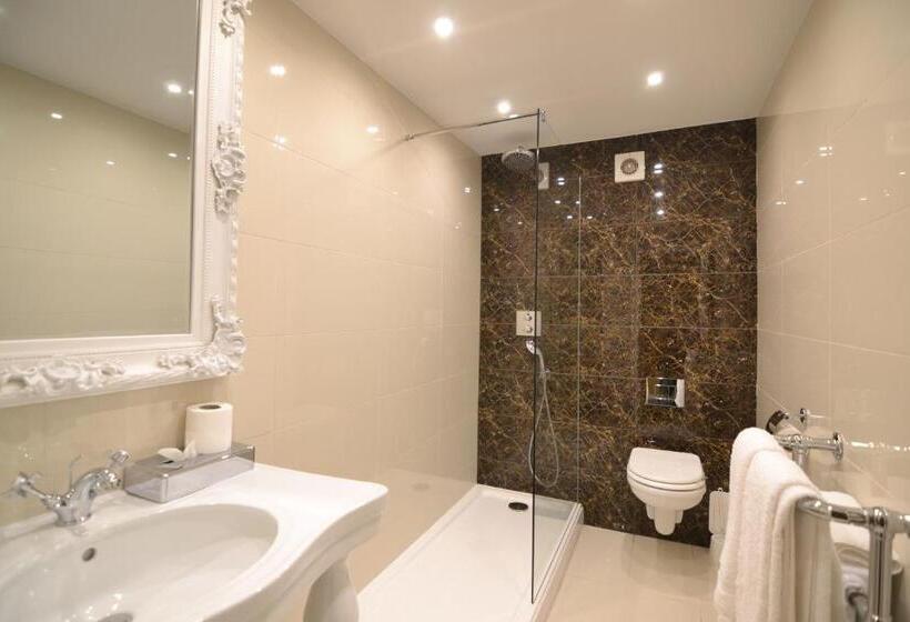 ホテル Angel And Royal