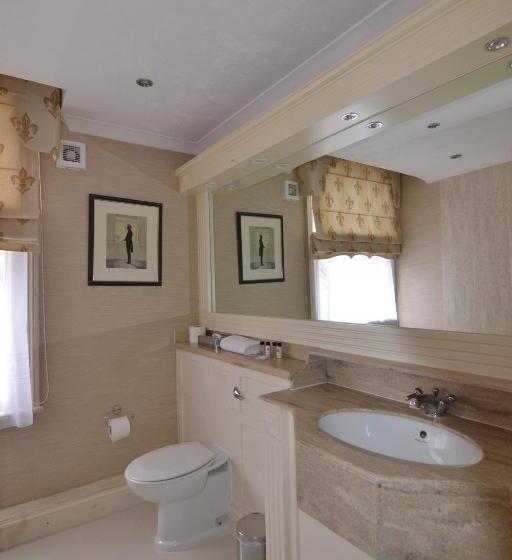 ホテル Angel And Royal