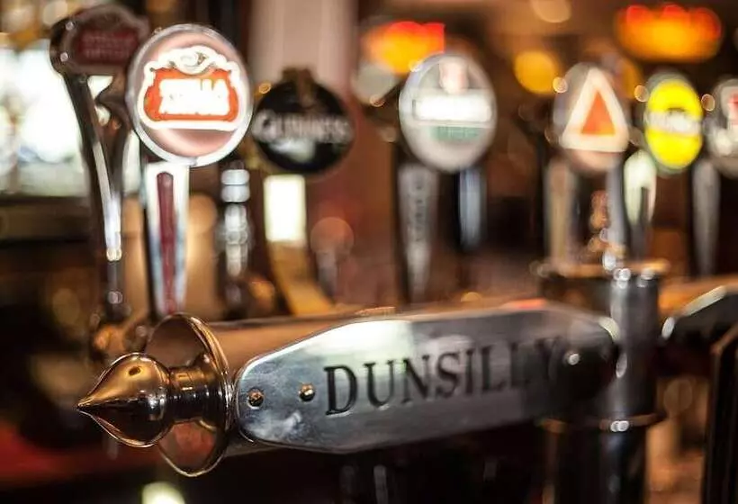 Отель Dunsilly