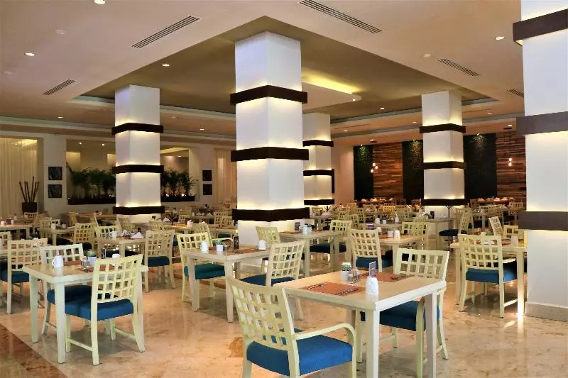 فندق El Dorado Royale Catamarán, Cenote & More Inclusive