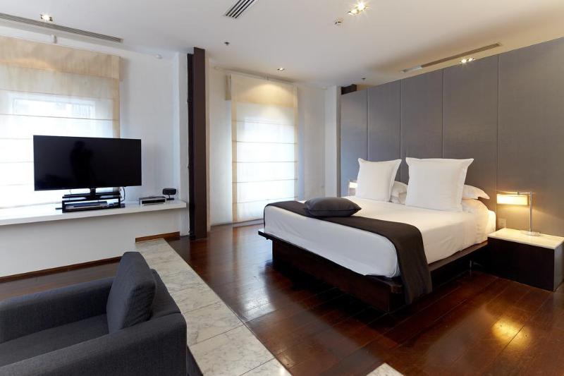 酒店 Establishment