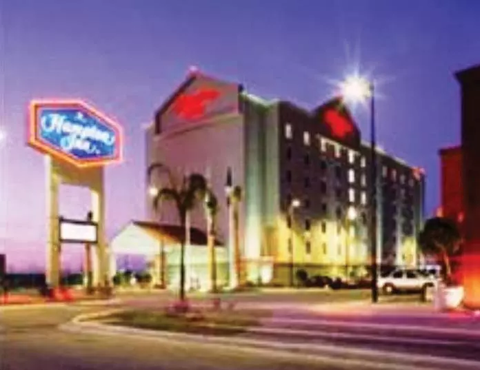 호텔 Hampton Inn By Hilton Torreónairport Galerías