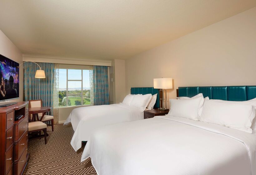 هتل Hilton Grand Vacations Club Paradise Las Vegas