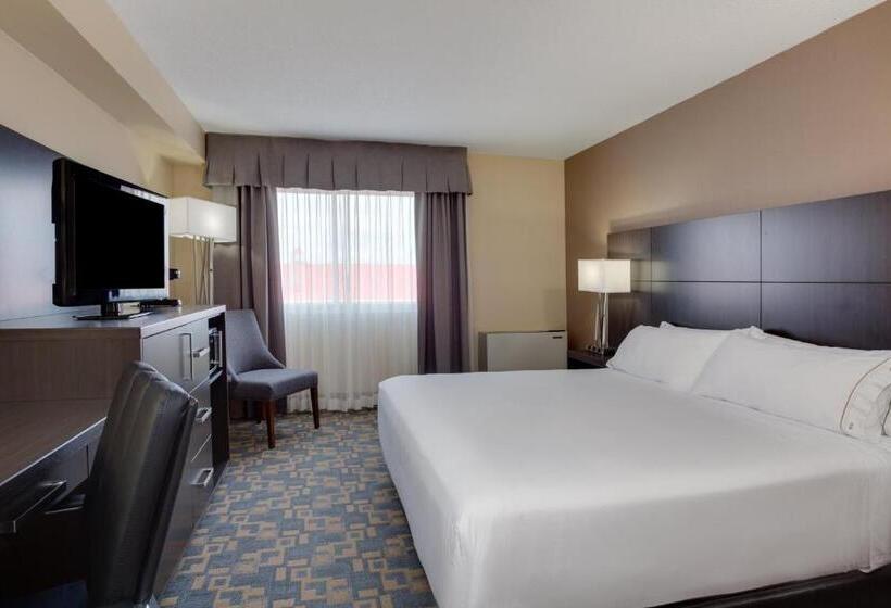 Holiday Inn Express Hotel & Suites Uptown Fredericton, An Ihg