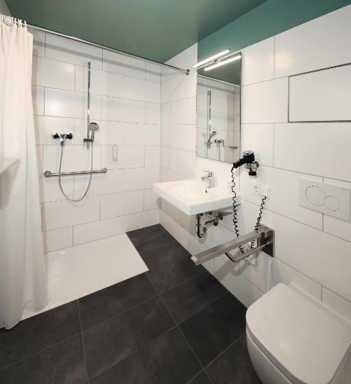 ホテル Inndependence