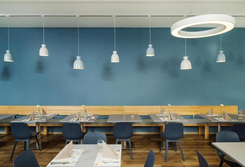 ホテル Inndependence