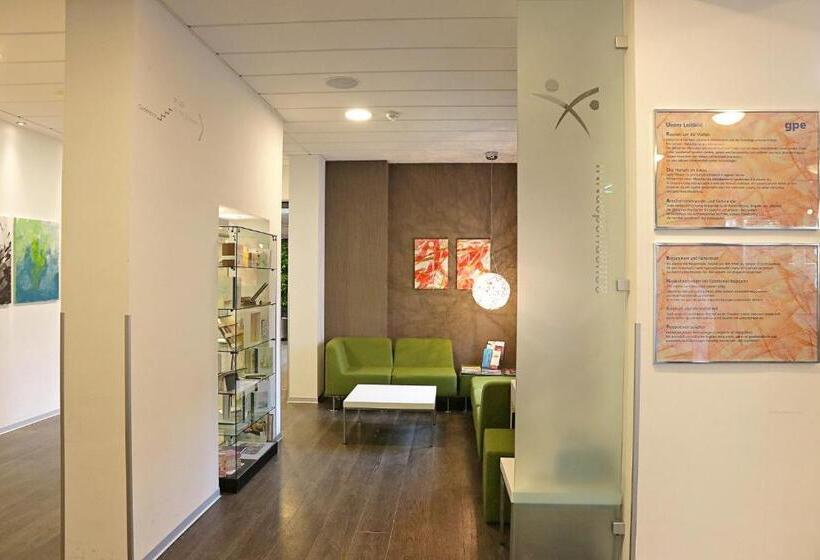 ホテル Inndependence