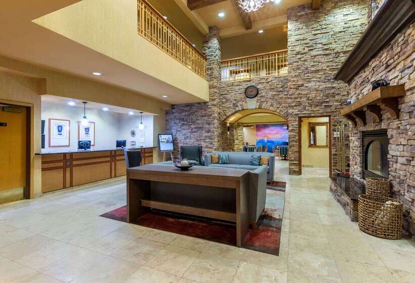 فندق La Quinta By Wyndham Vancouver