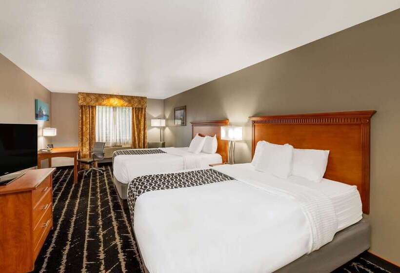 فندق La Quinta By Wyndham Vancouver