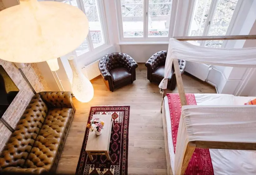 Hotelli Lulu Guldsmeden