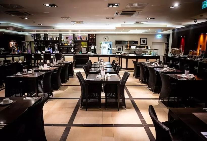 Mauritius Hotel & Therme